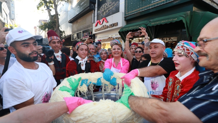 İzmit, 13. Uluslararası Pişmaniye Müzik ve Dans Festivali’ne Hazırlanıyor
